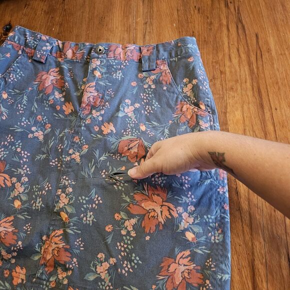 Duluth Trading Co Womens Skort Green Floral Modest Size 6 - Picture 4 of 6
